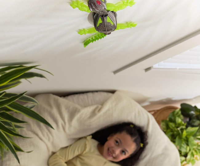 Радіокерована Іграшка HEX BOTS Wall Crawler Gecko